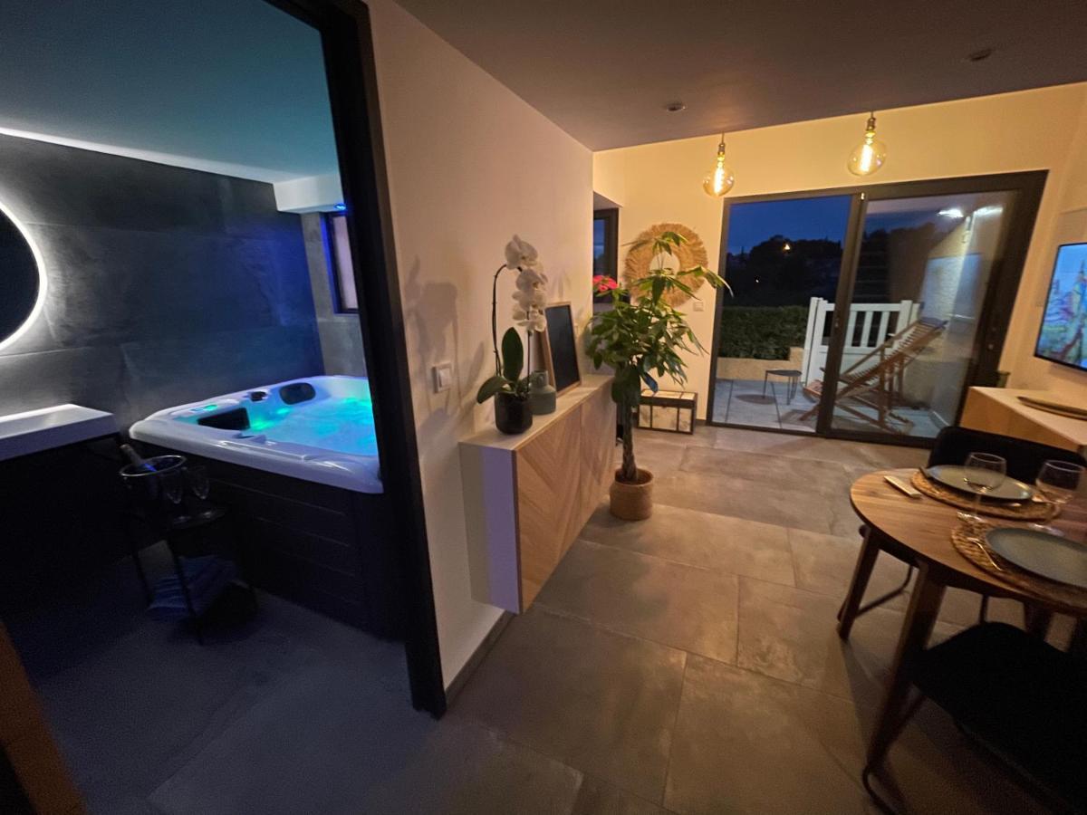 Spa & Vue Mer - Les O De Bandol Ngoại thất bức ảnh